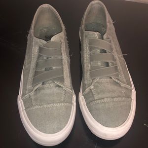 Gyspy Jazz Olive green sneakers size 9